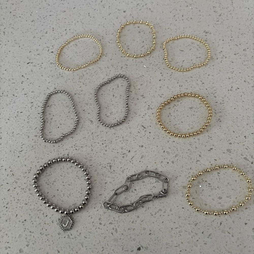 Ser of 9 Faux Gold and Silver Beaded Bracelet Set